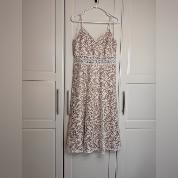 Aidan Mattox White Floral Lace Midi Dress - Picture 1 of 10